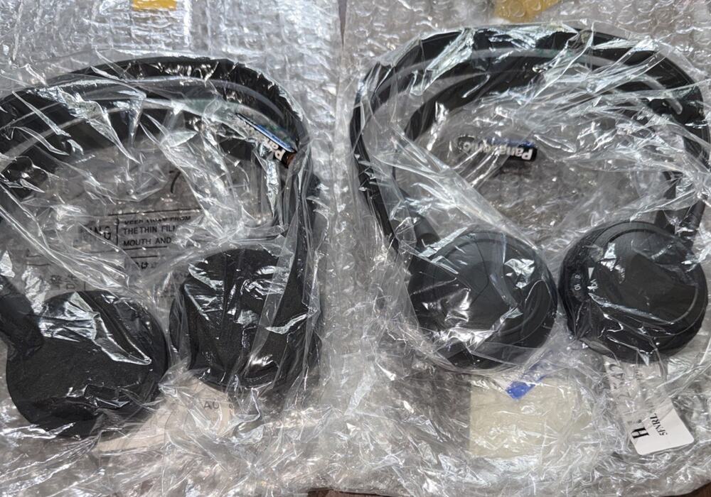OEM Honda Panasonic Wireless Rear Entertainment Headphones 39597-TK8-A000 NOS